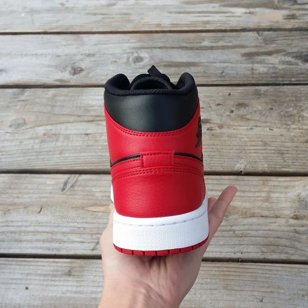 New Women Size 9.5 / Size 8 Men Nike Air Jordan 1 Mid Banned Basketball Sneaker - Picture 6 of 8